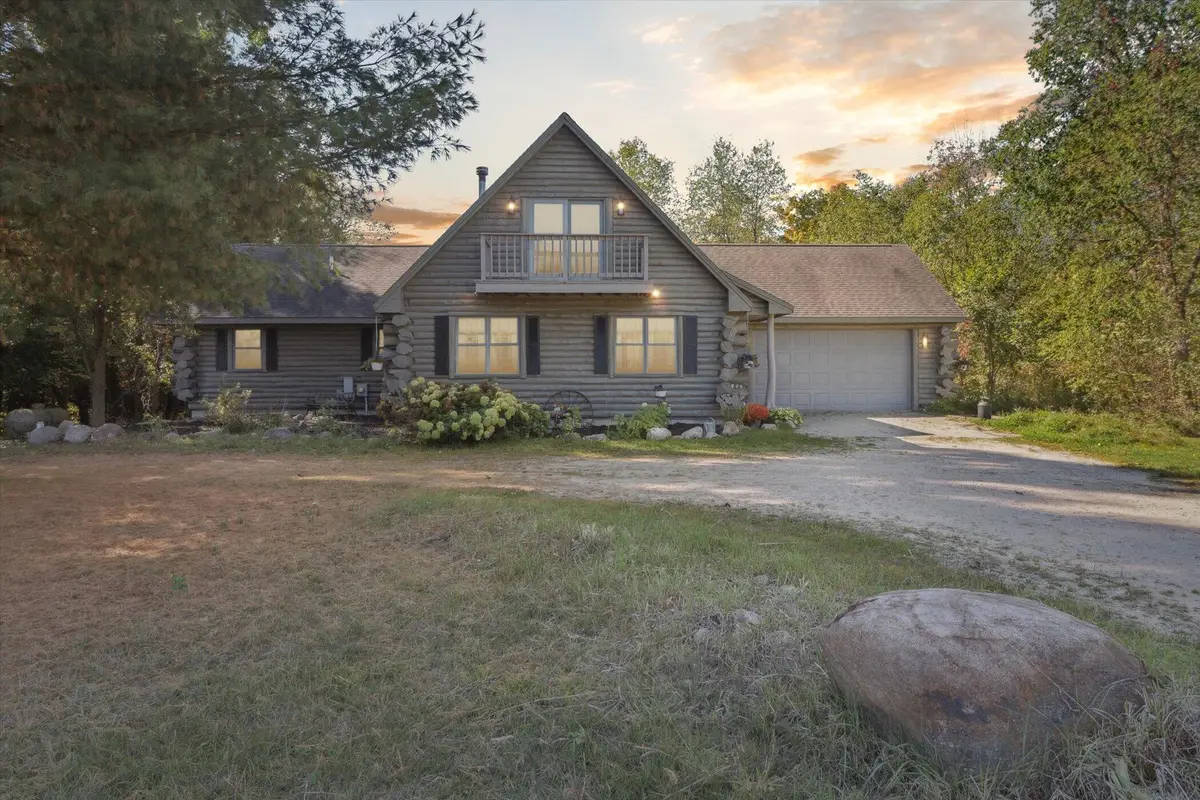 751 Hunter Ridge, Marion, MI 49665 - #1