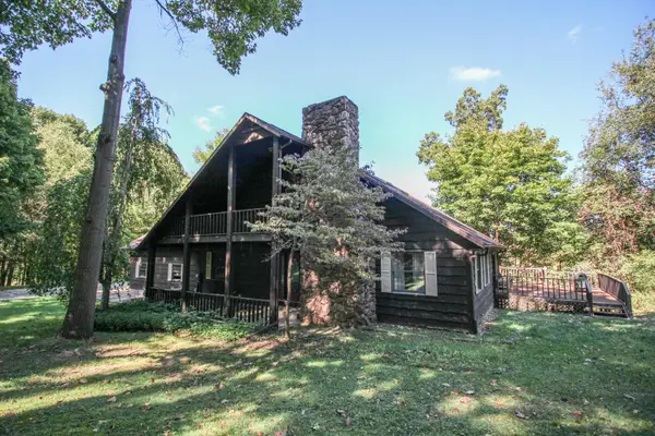29050 Wilderness Drive, Sturgis, MI 49091