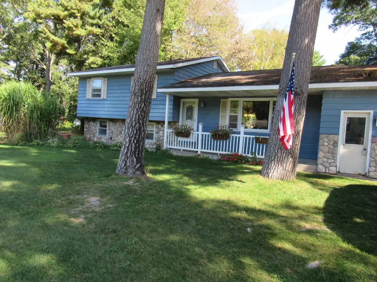 7580 Whitehall Road, Whitehall, MI 49461 - Image #1
