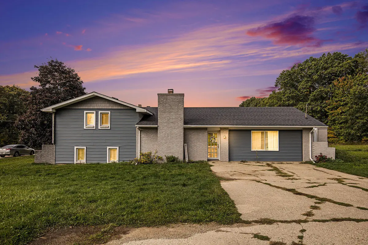 14195 Pine Lake Avenue, Cedar Springs, MI 49319 - Image #1