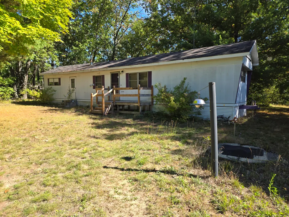 5018 S Chief Okemos Trail, Baldwin, MI 49304 - Image #1