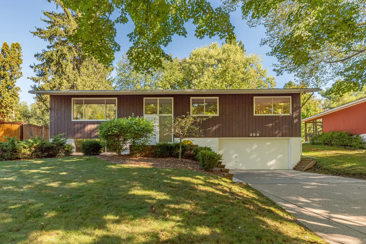 359 Brookside Drive, Ann Arbor, MI 48105 - Image #1