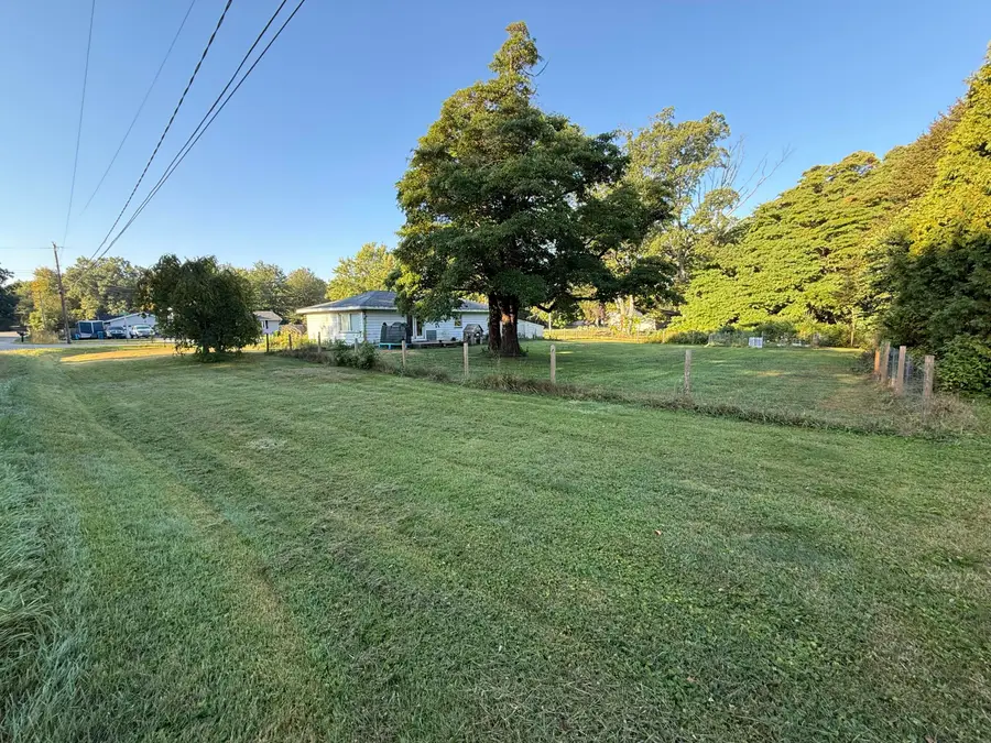 340 Douglas Street, Fruitport, MI 49415 - Image #2