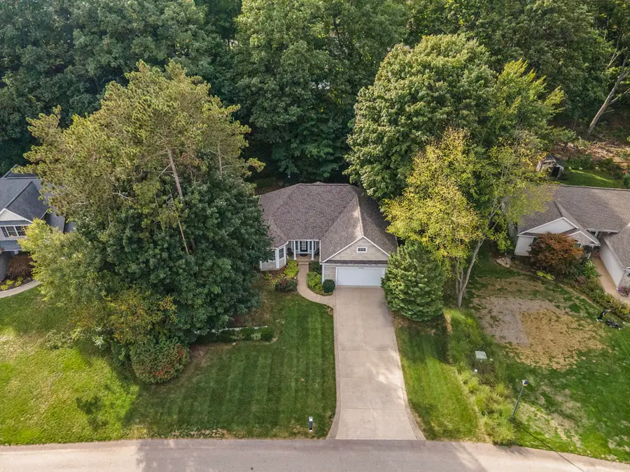 13785 Lake Sedge Drive, Grand Haven, MI 49417 - Image #2