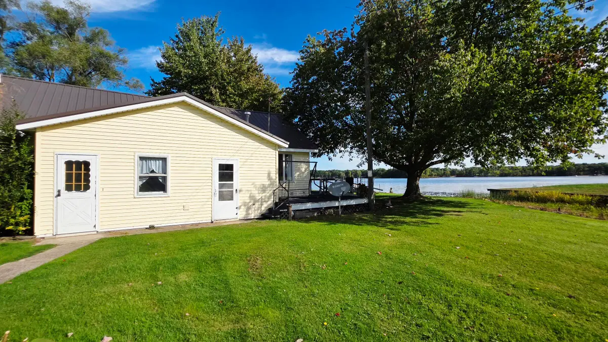 10966 Lake Road, Lakeview, MI 48850 - Image #1