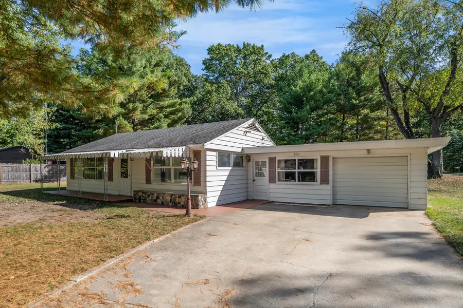 1951 S 14th Street, Niles, MI 49120 - Image #3