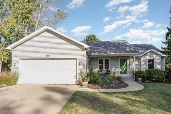 5127 S Granite Street, Jackson, MI 49201