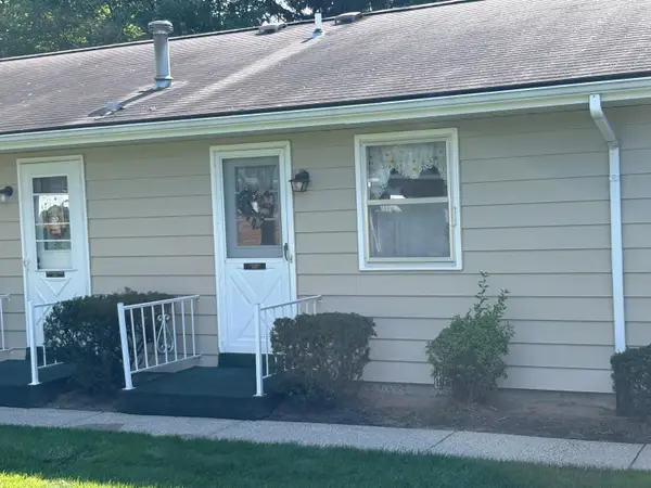 5150 Southglow Court Se, Kentwood, MI 49508