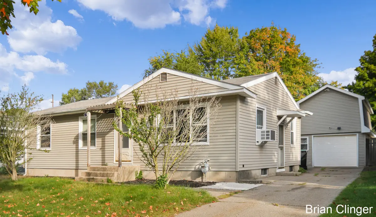 1061 35th Street Sw, Wyoming, MI 49509 - Image #1