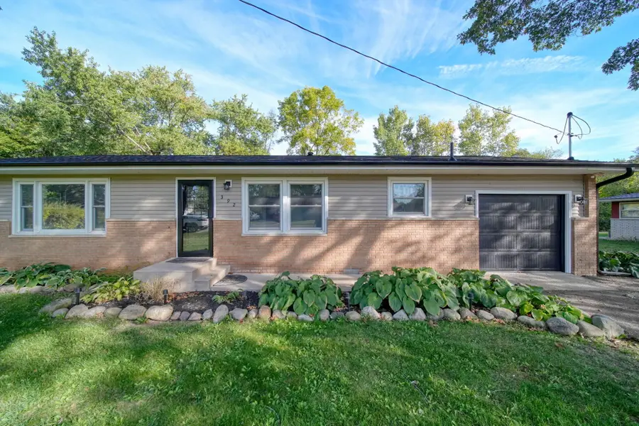 392 Richard Street, Spring Arbor, MI 49283 - Image #2