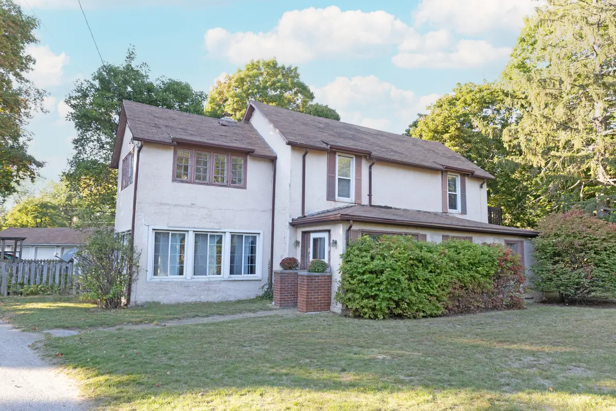 3180 S Lakeshore Drive, Saint Joseph, MI 49085 - Image #1