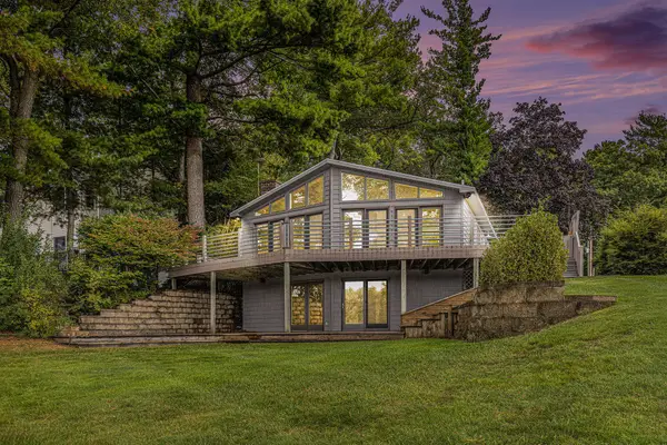 13483 Oakcrest Avenue Ne, Gowen, MI 49326