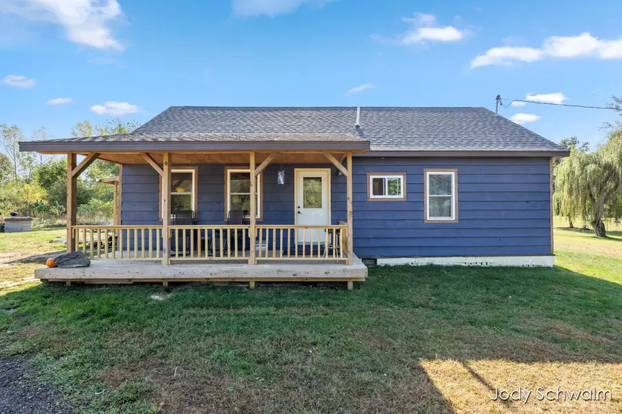 881 Brent Drive, Sherwood, MI 49089 - Image #2