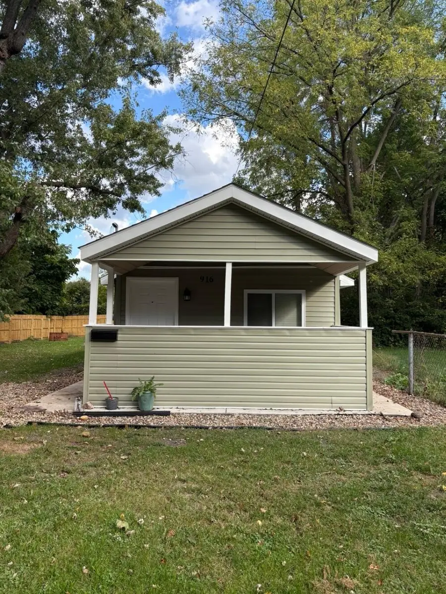 916 Hawley Street, Kalamazoo, MI 49007 - Image #2