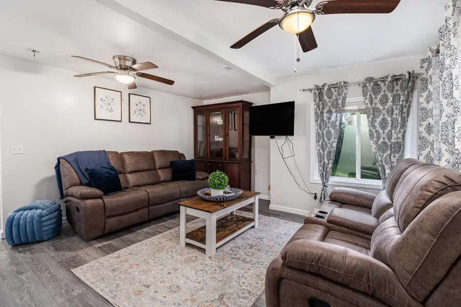 916 Hawley Street, Kalamazoo, MI 49007 - Image #3