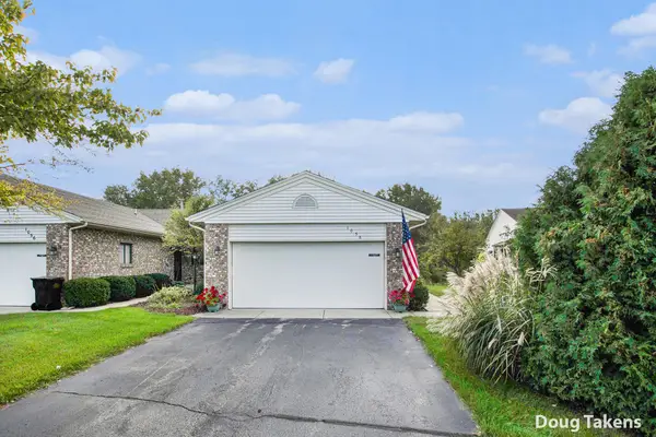 1058 Amberwood West Drive Sw, Byron Center, MI 49315