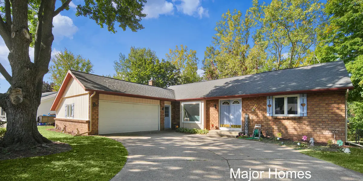 6863 Bridgeport Drive, Hudsonville, MI 49426 - Image #1