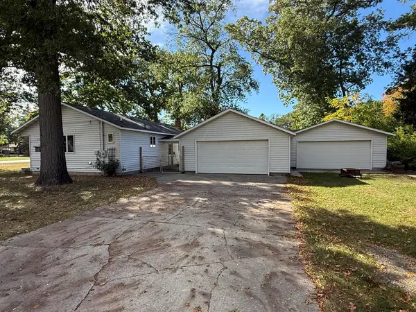 1310 W Giles Road, Muskegon, MI 49445