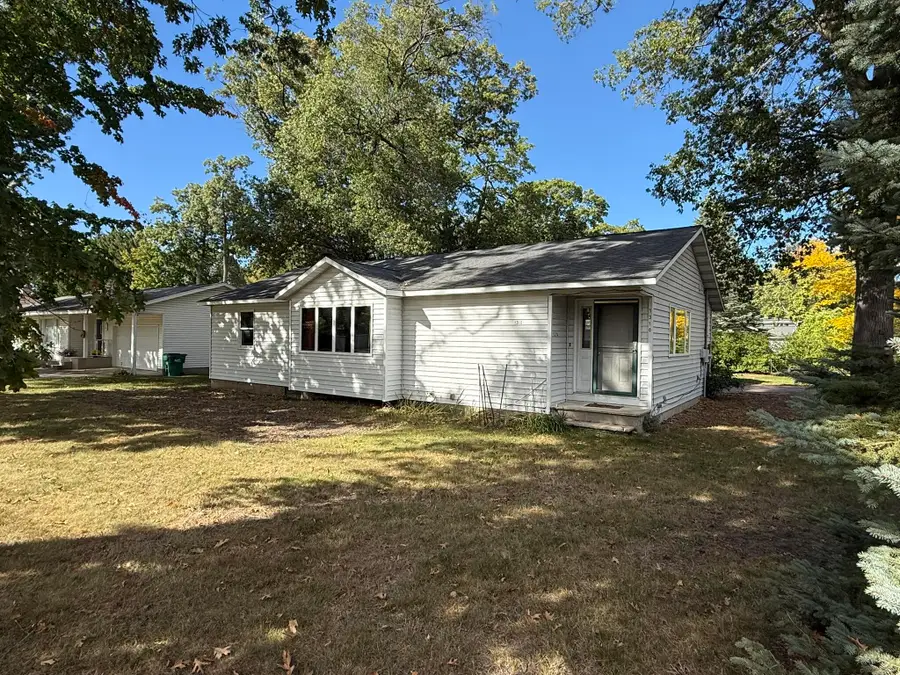 1310 W Giles Road, Muskegon, MI 49445 - Image #3