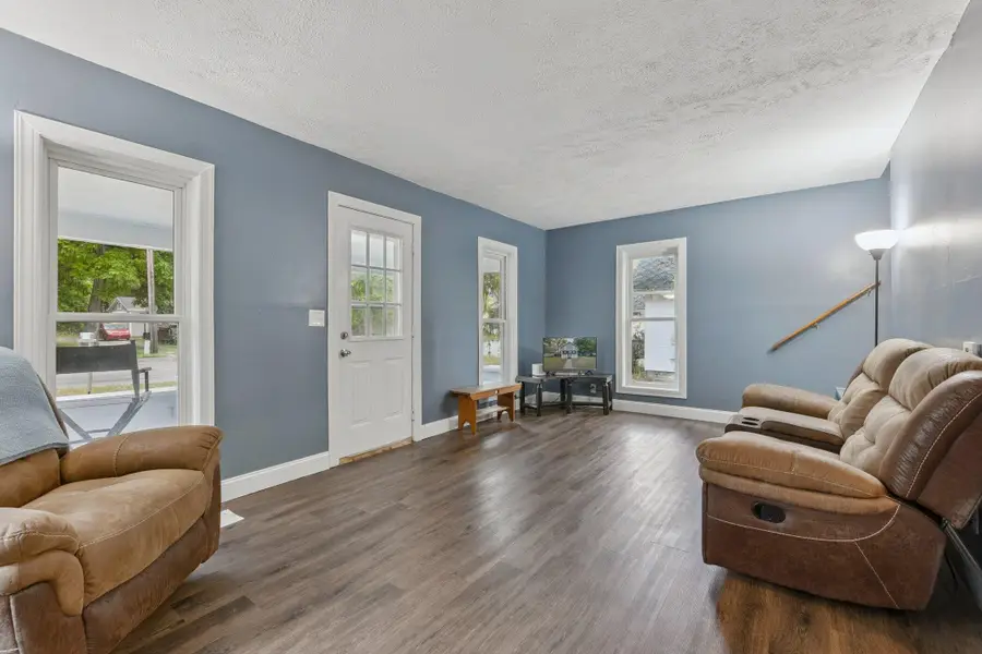 427 E Ash Street, Mason, MI 48854 - Image #3