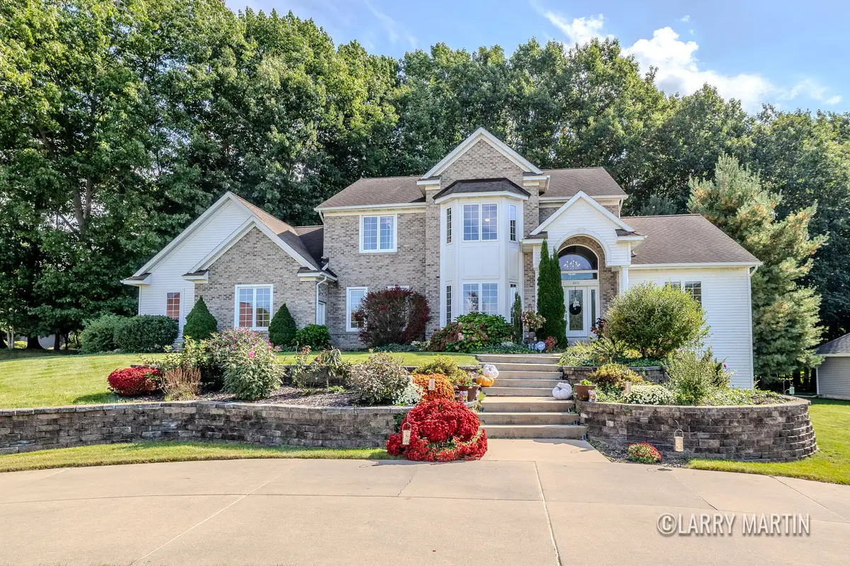 4410 Abby Lane Sw, Wyoming, MI 49418 - Image #1
