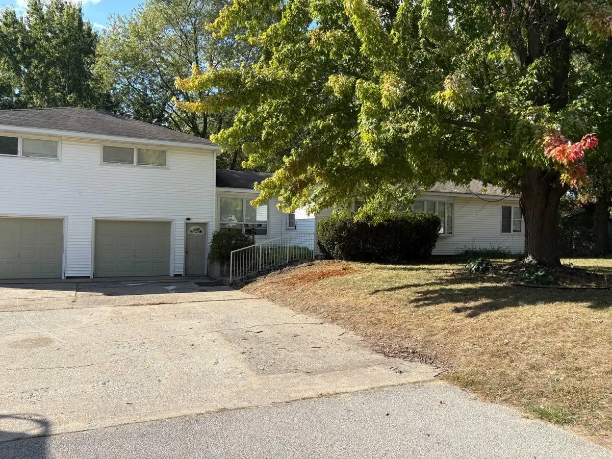 9280 California Road, Bridgman, MI 49106 - #1