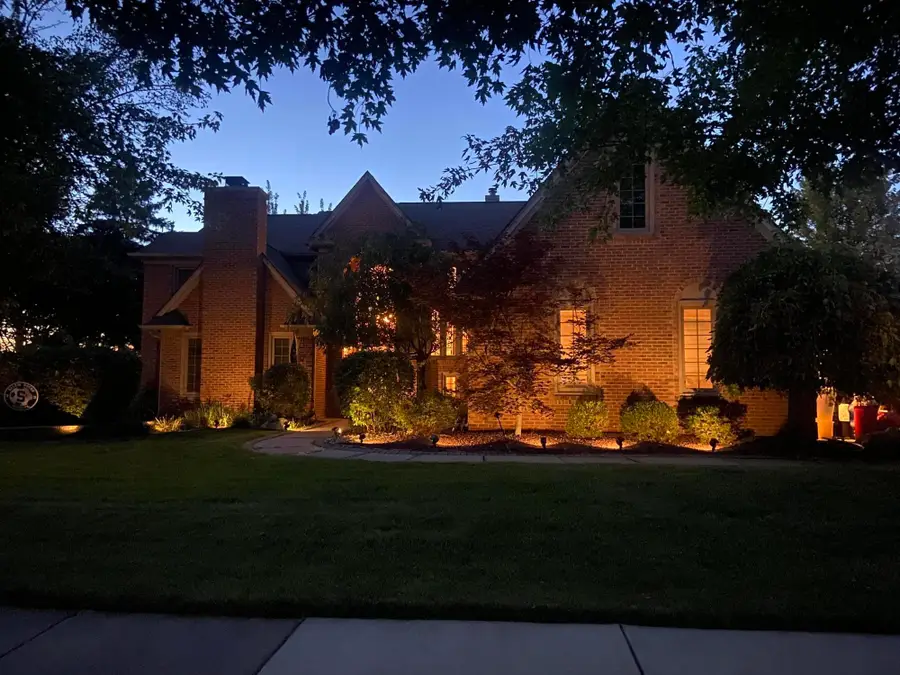 241 Country Club Lane, Canton, MI 48188 - Image #2