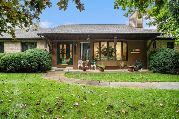 5205 Kitz Way, Kalamazoo, MI 49009