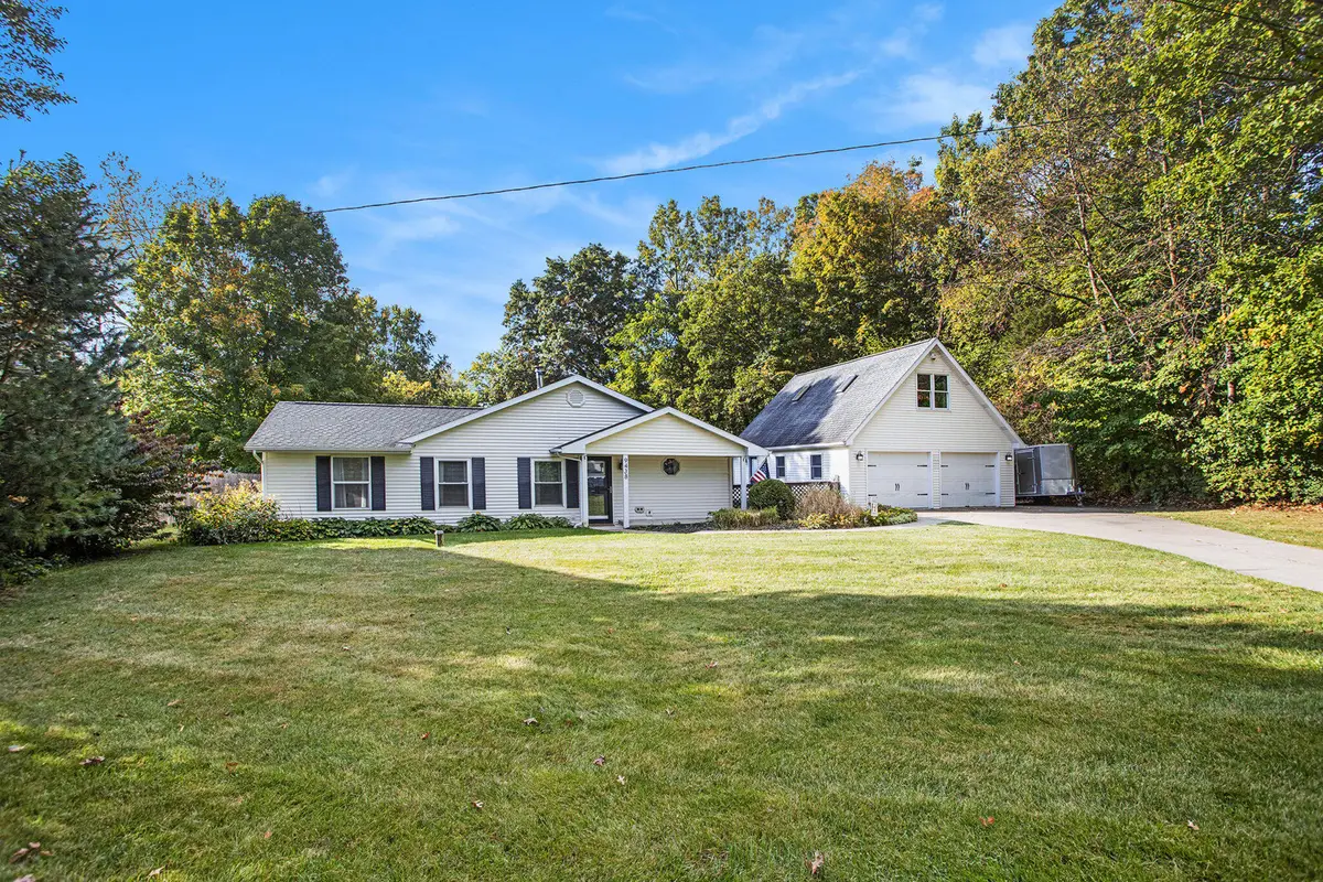 9438 E H Avenue, Kalamazoo, MI 49048 - Image #1