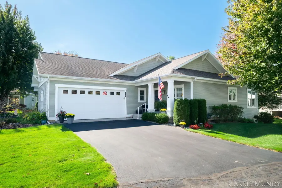 9558 Trillium Lake Drive, Zeeland, MI 49464 - Image #2