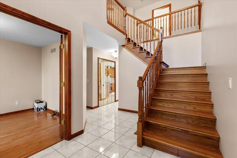 138 Evaline Drive, Troy, MI 48085 - Image #3