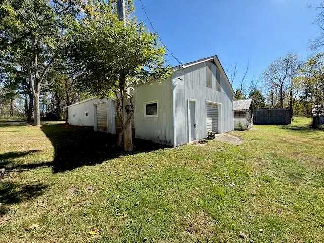 42593 Cr 390, Bloomingdale, MI 49026 - Image #2