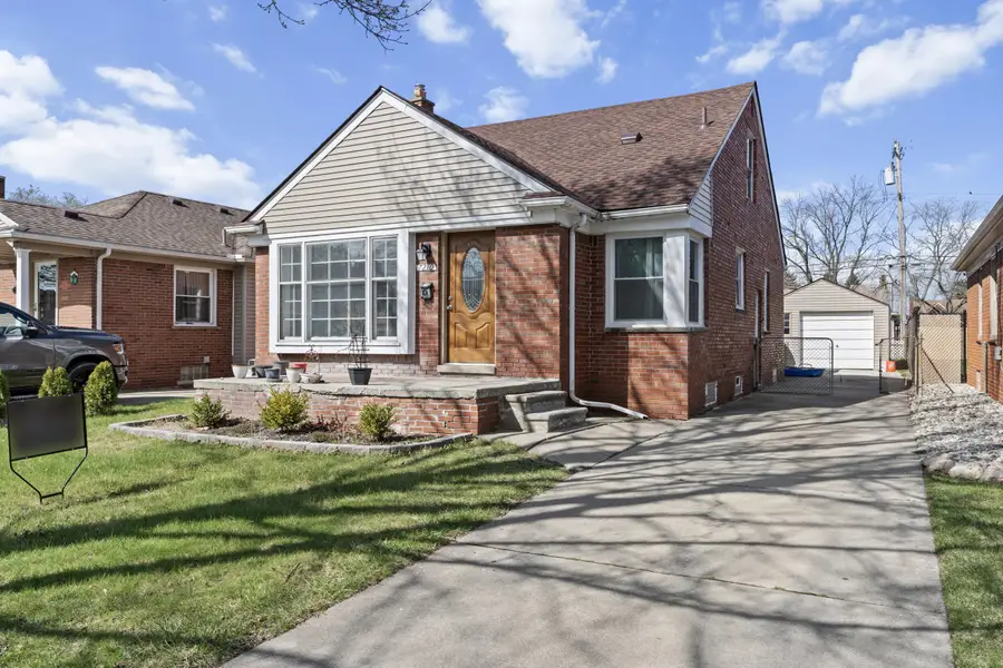 7210 Buckingham Ave Avenue, Allen Park, MI 48101 - Image #3