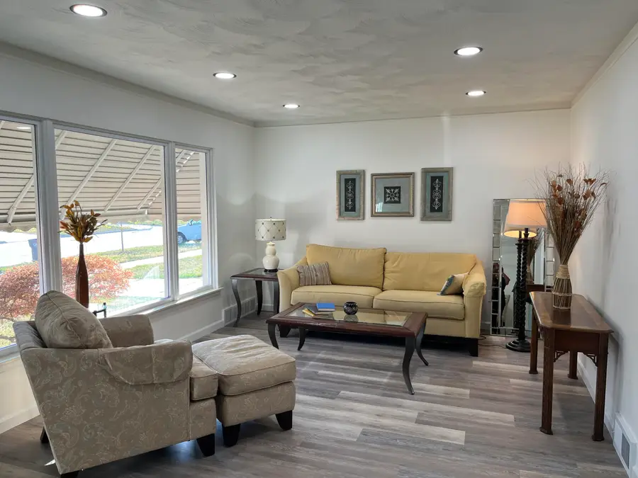 29942 Avondale Street, Inkster, MI 48141 - Image #2