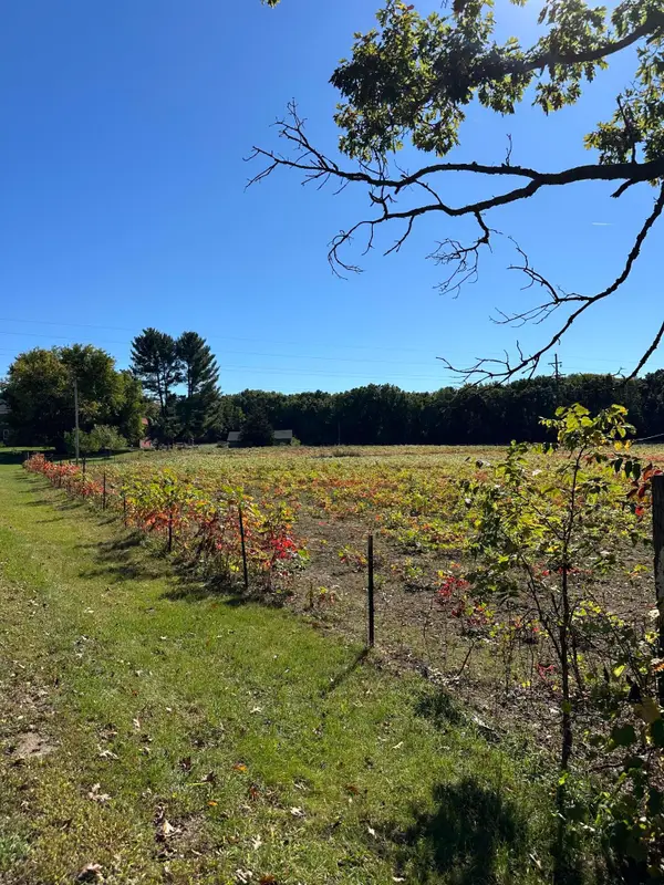 694 Pierce Road, Plainwell, MI 49080