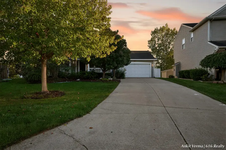 3668 Running Brook Se, Kentwood, MI 49512 - Image #3