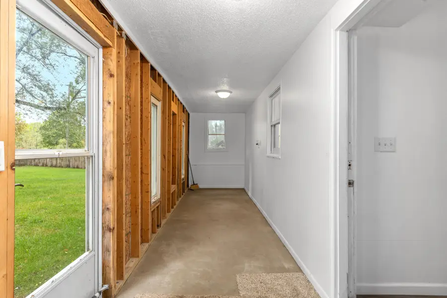 13664 Wabasis Avenue Ne, Cedar Springs, MI 49319 - Image #2