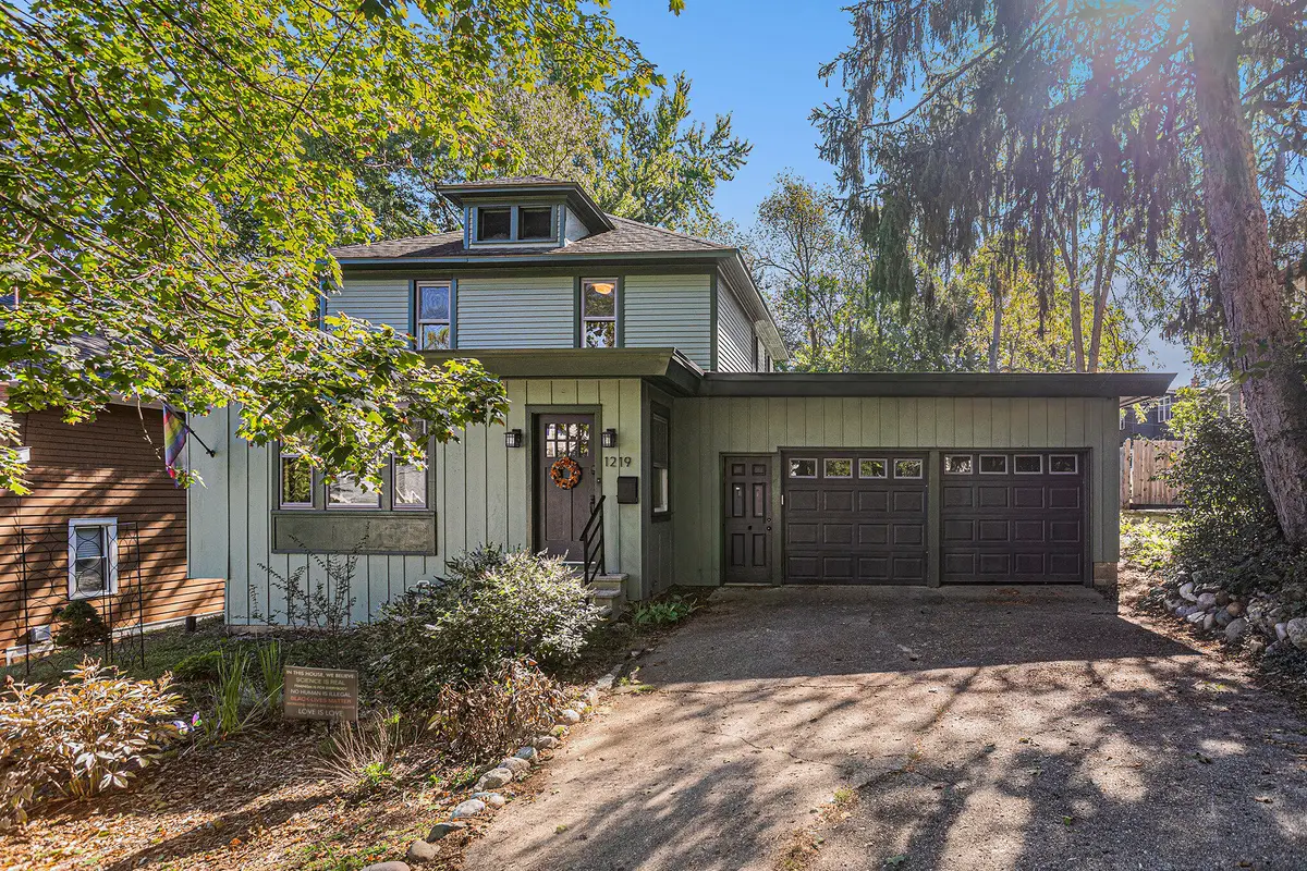 1219 W Maple Street, Kalamazoo, MI 49008 - Image #1