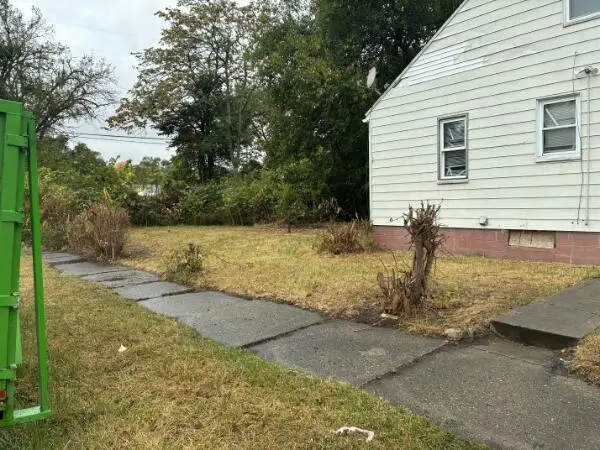 20403 Manor Street, Detroit, MI 48221 - Image #3