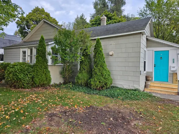 408 E Market Street, Greenville, MI 48838