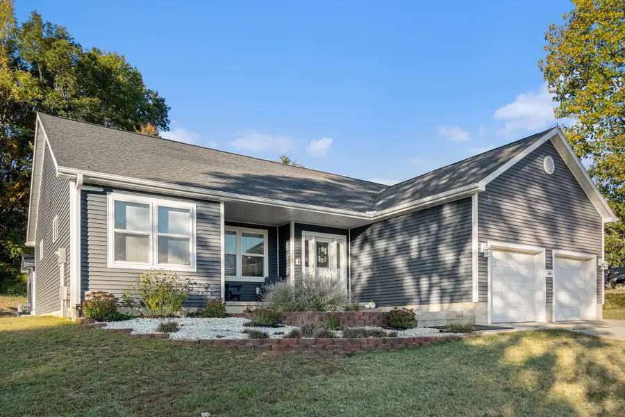 704 Ottawa Court, Buchanan, MI 49107 - Image #2