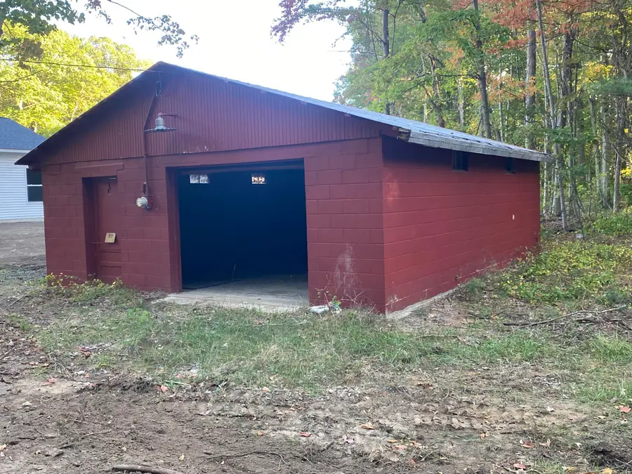 18901 148th Avenue, Spring Lake, MI 49456 - Image #2