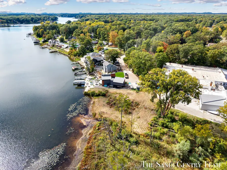 148 Lake Street, Fruitport, MI 49415 - Image #3