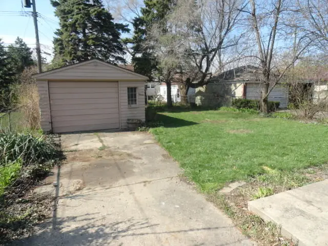 15534 Chestnut Avenue, Eastpointe, MI 48021 - Image #2