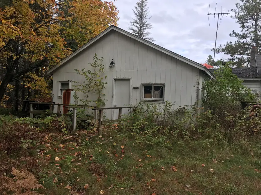 1860 E Swede Road, Cedarville, MI 49719 - Image #3