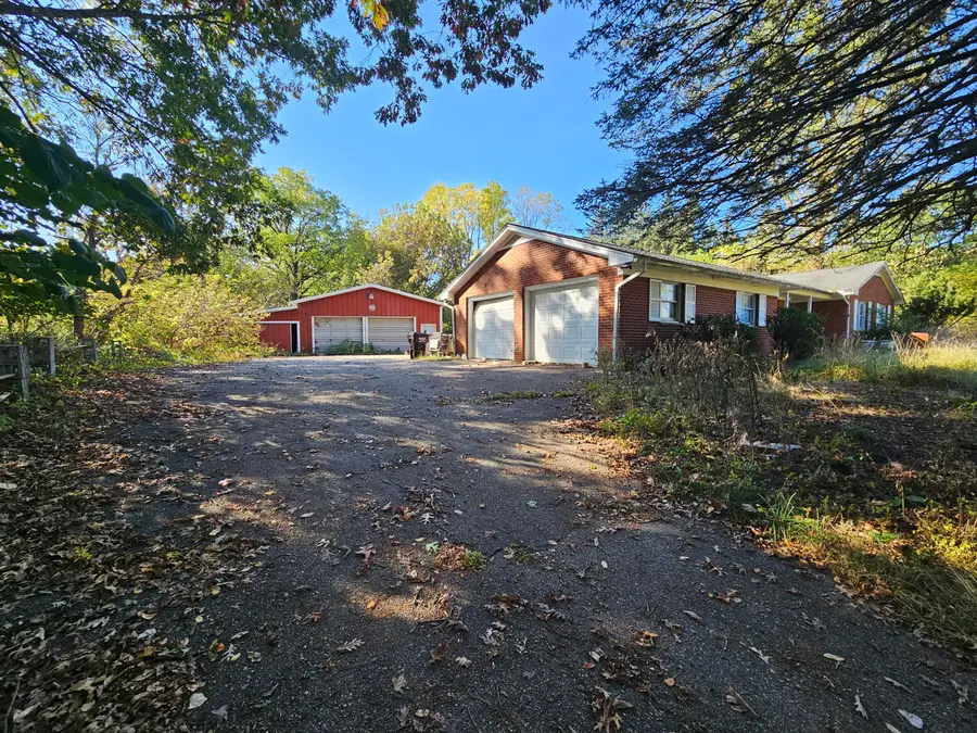 13333 Trinkle Road, Chelsea, MI 48118 - Image #3