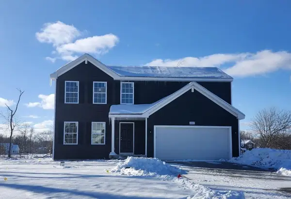 48692 Silver Oaks Boulevard, Mattawan, MI 49071