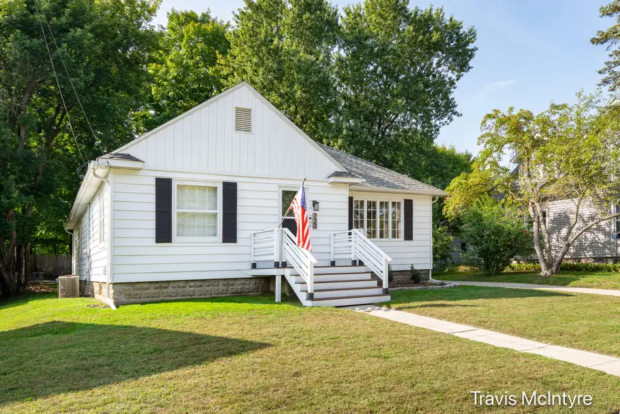 720 W Bond Street, Hastings, MI 49058 - Image #2