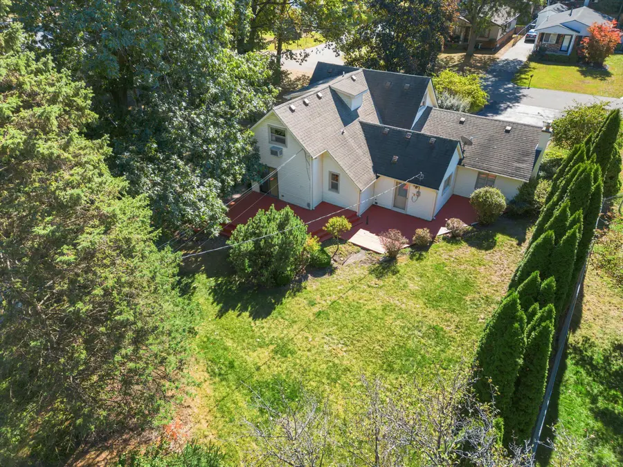 8919 Janis Street, Shelby Charter Township, MI 48317 - Image #2