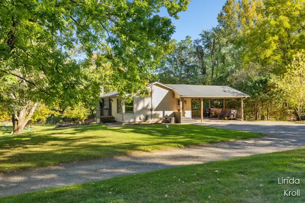 3080 Richmond Street Nw, Grand Rapids, MI 49534